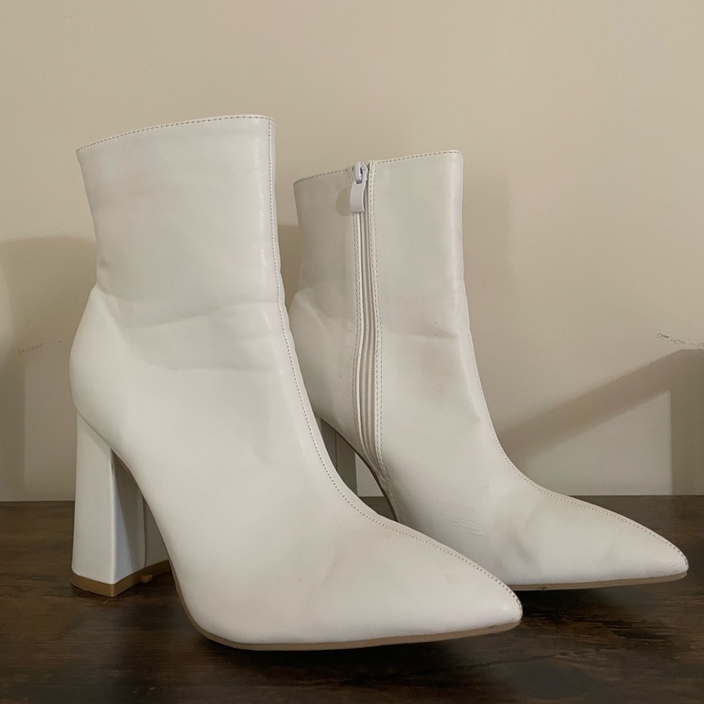 Shein White Heeled Boots size EUR 39 (US 8)